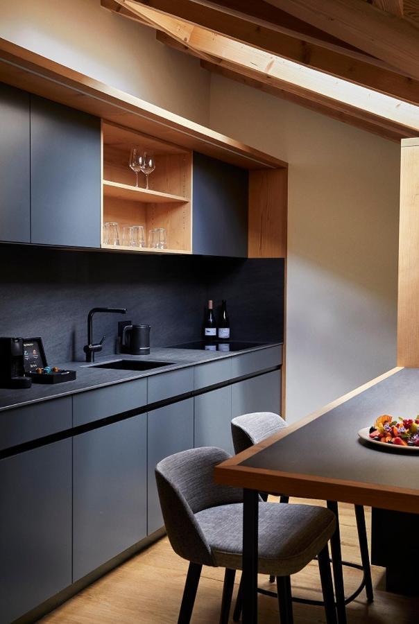 Hotel Alpenland Gstaad Eksteriør billede